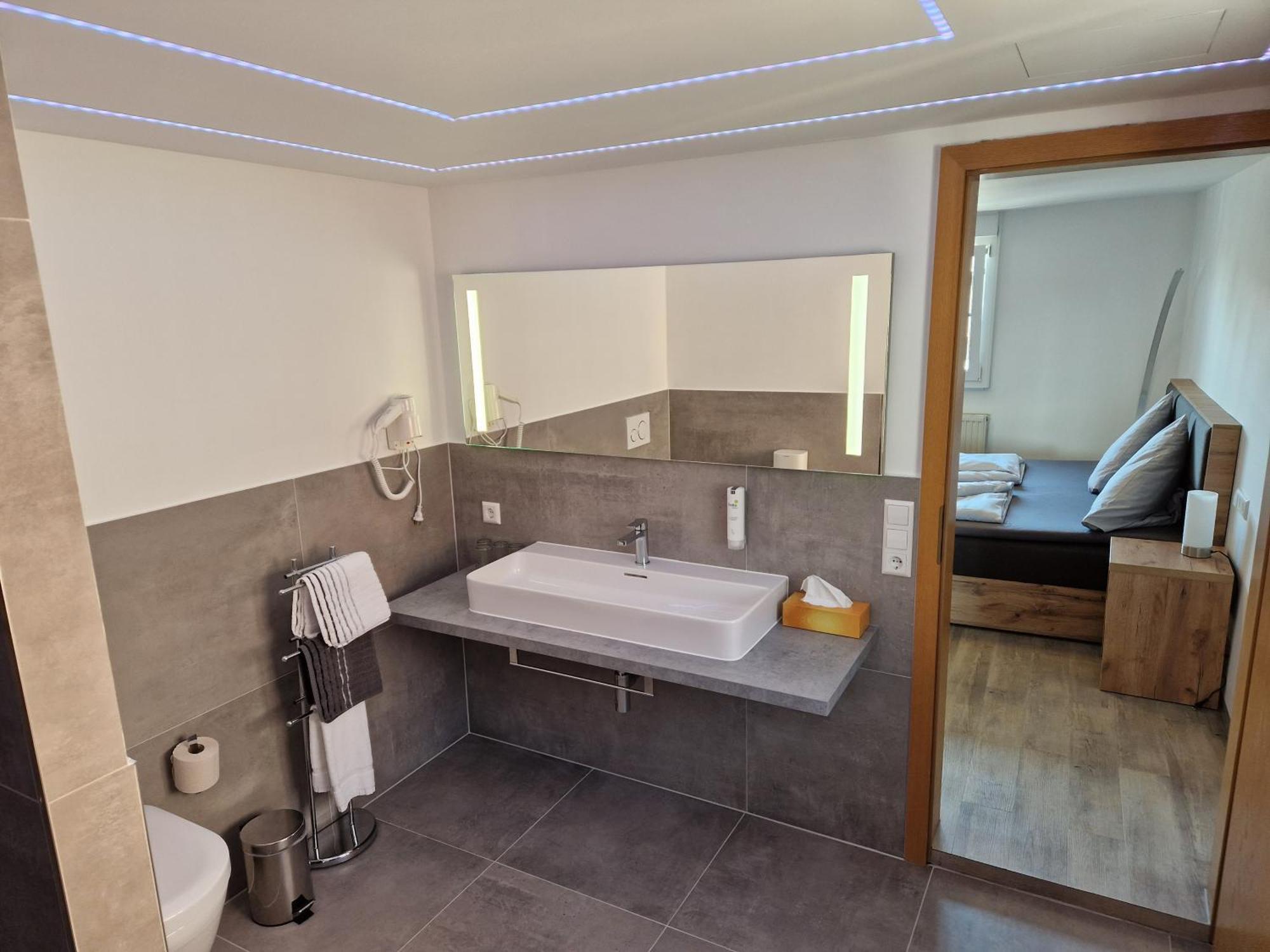 Hotel Dreikoenig & Restaurant Seegourmet Hagnau Dış mekan fotoğraf